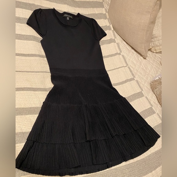 FOREVER NEW DRESS - Picture 9 of 11